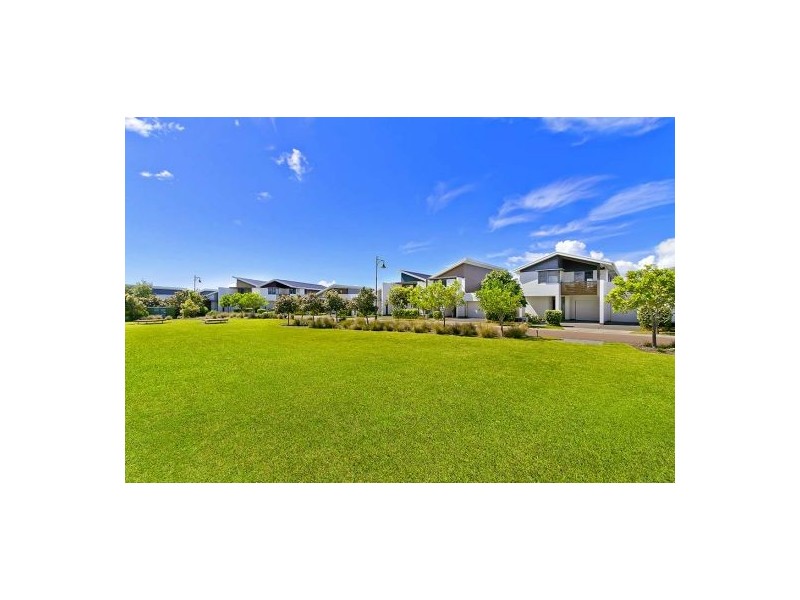 9 Sawgrass Crescent, Magenta NSW 2261