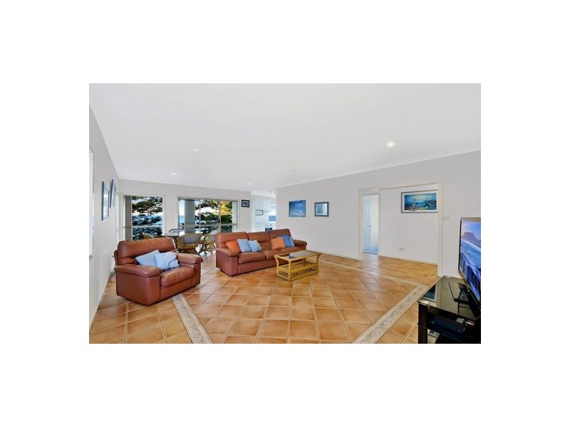 8/76 Ocean Parade, The Entrance NSW 2261