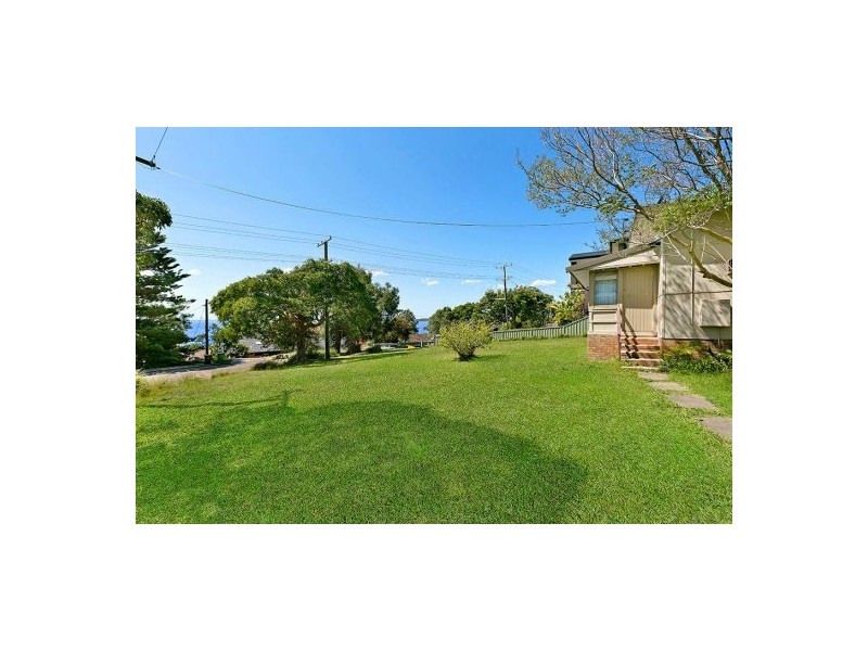 18 Trelawney Street, Killarney Vale NSW 2261