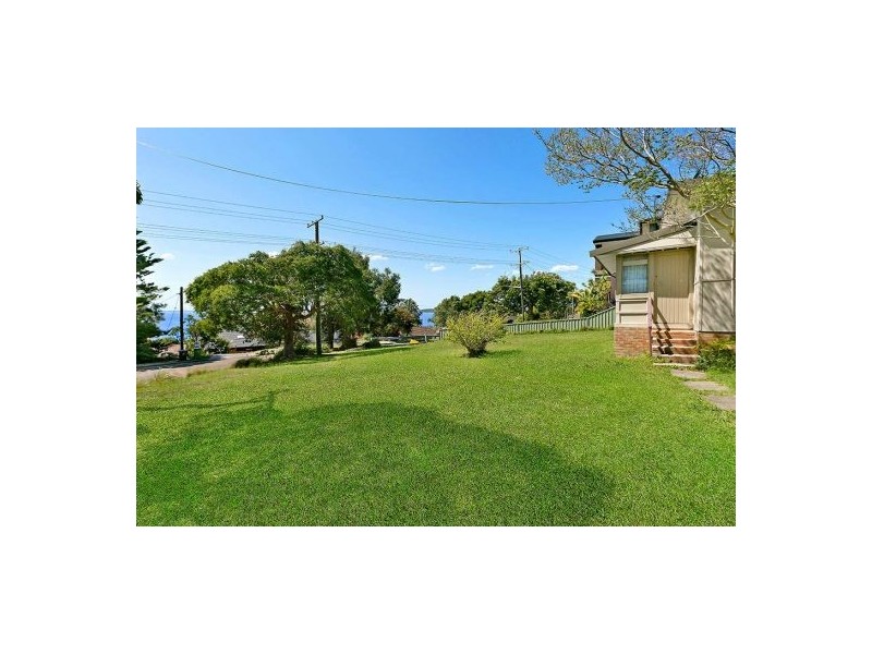 18 Trelawney Street, Killarney Vale NSW 2261