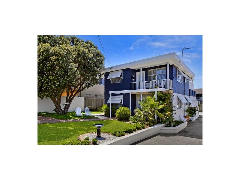 2/34 Wilfrett Barrett Drive, The Entrance North NSW 2261