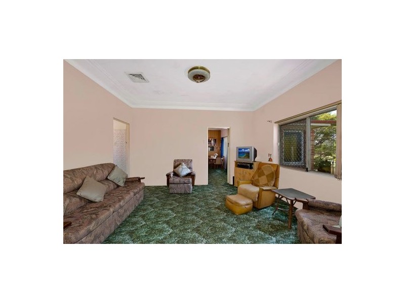 274 Blackwall Road, Woy Woy NSW 2256