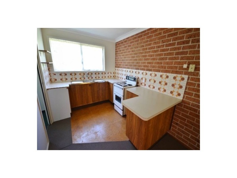 8/7 Pecan St, Wyoming NSW 2250