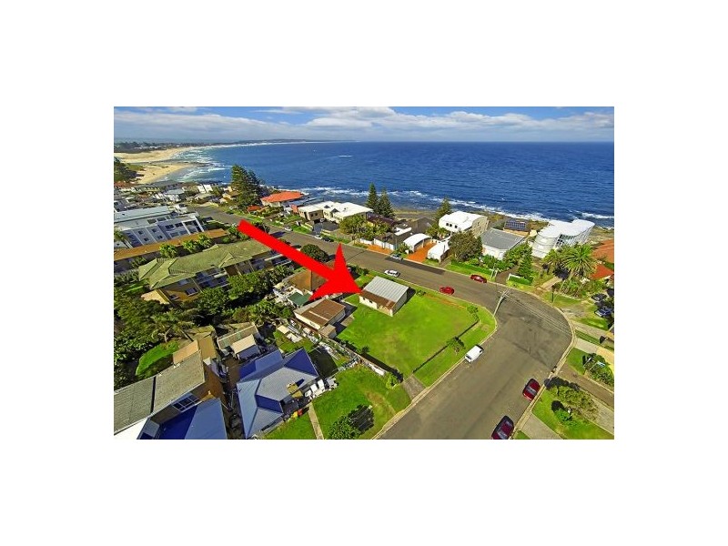 121 Ocean Parade, Blue Bay NSW 2261