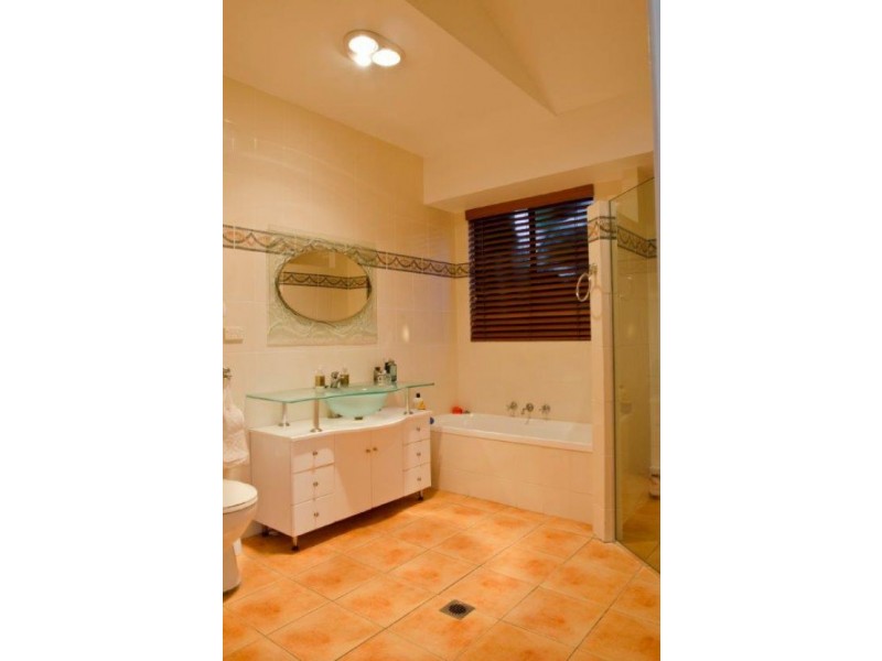 93 Tuggerah Parade, The Entrance NSW 2261