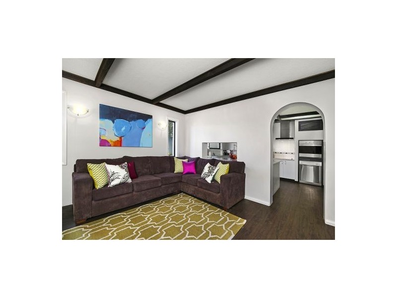 8 Gwydir Street, Bateau Bay NSW 2261