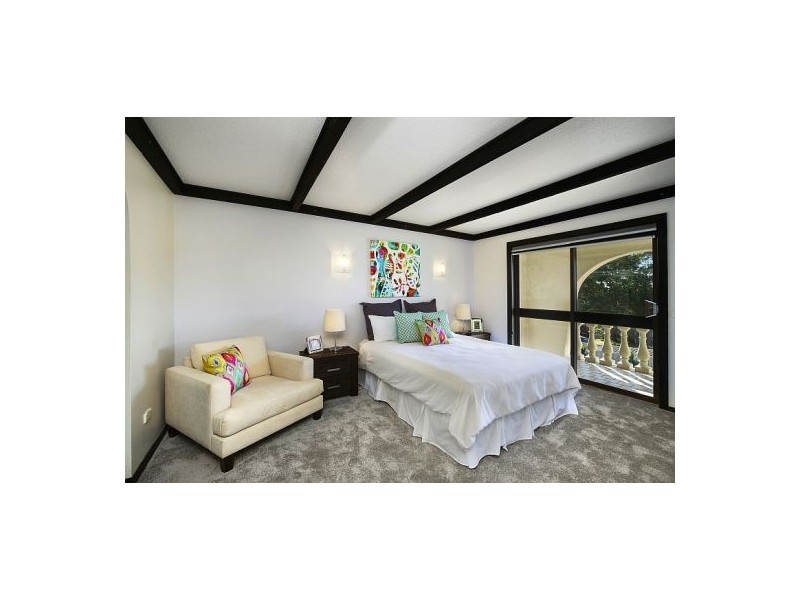 8 Gwydir Street, Bateau Bay NSW 2261