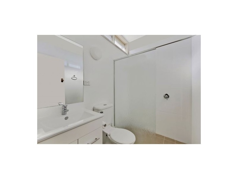 121 Ocean Pde, Blue Bay NSW 2261