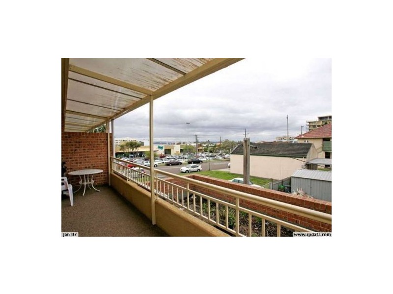 4/6 Taylor Street, The Entrance NSW 2261