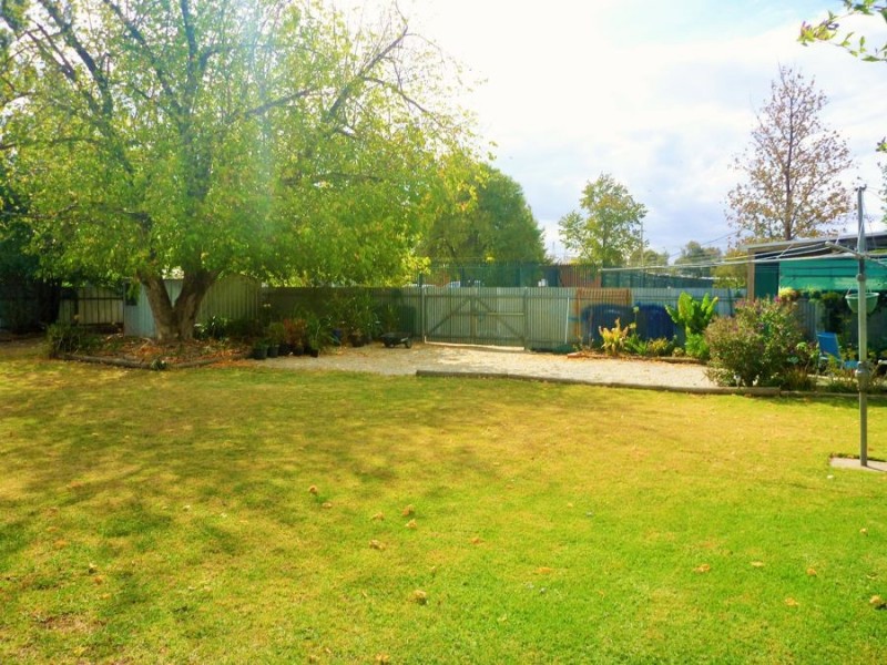 284 Union, Lavington NSW 2641