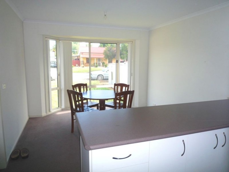 18 Henty Street, Culcairn NSW 2660