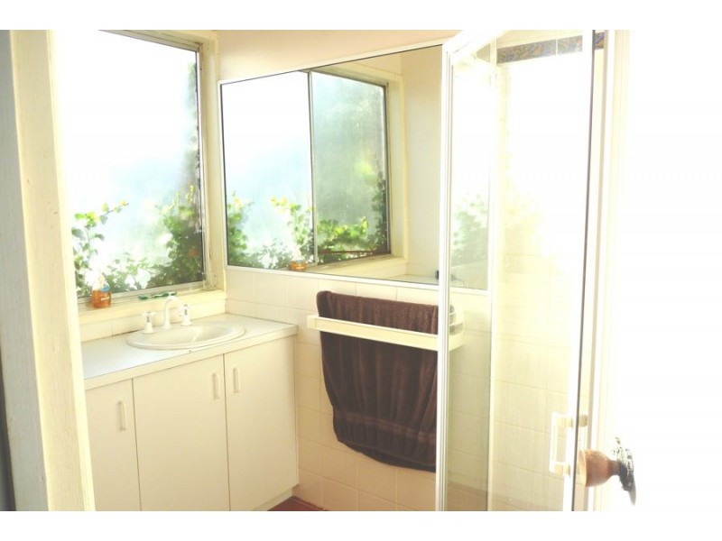 376 Reservoir Road, Lavington NSW 2641