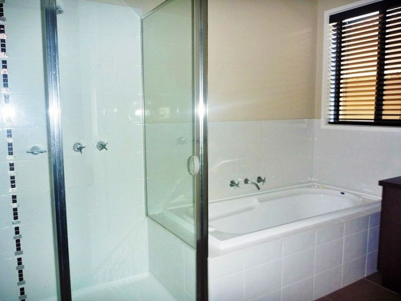 7/378 Cambourne Street, Albury NSW 2640