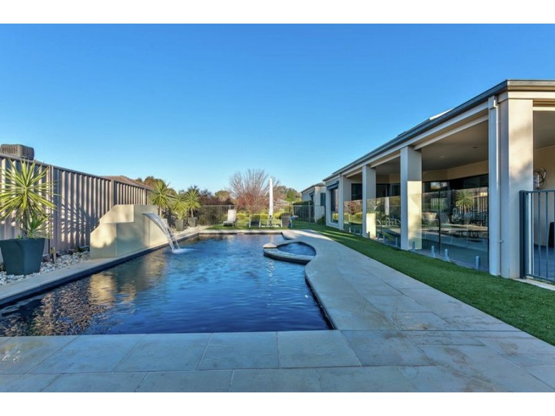 4 Valerian Terrace, Baranduda VIC 3691