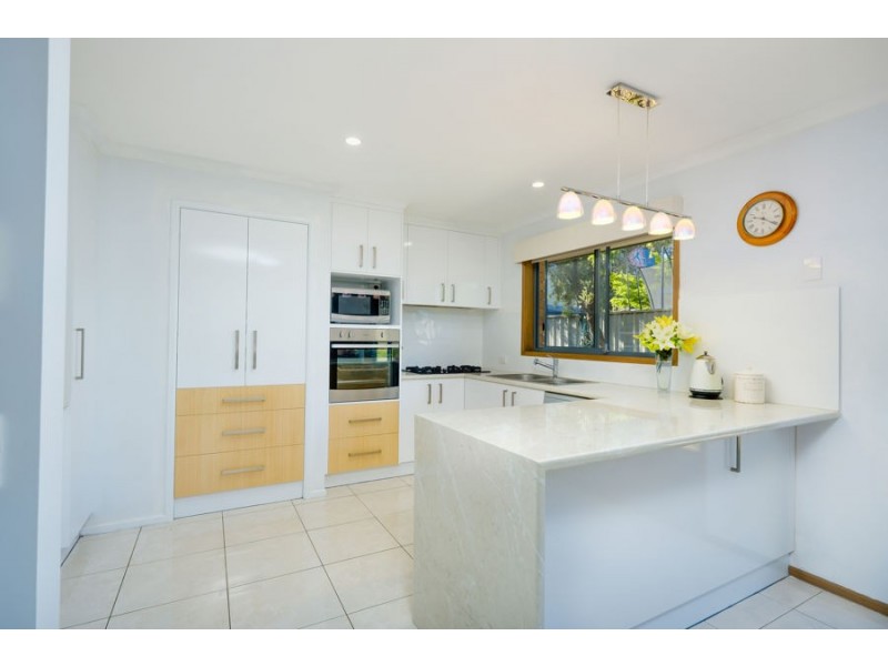 6 Bent Place, Wodonga VIC 3690
