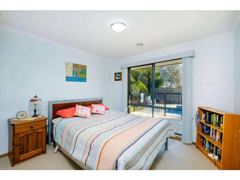 6 Bent Place, Wodonga VIC 3690