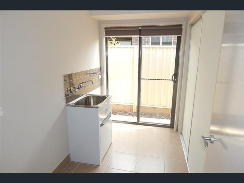 38 Victoria Cross Pararde, Wodonga VIC 3690