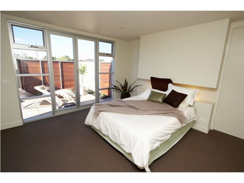 2/25 Thomas Mitchell Drive, Wodonga VIC 3690