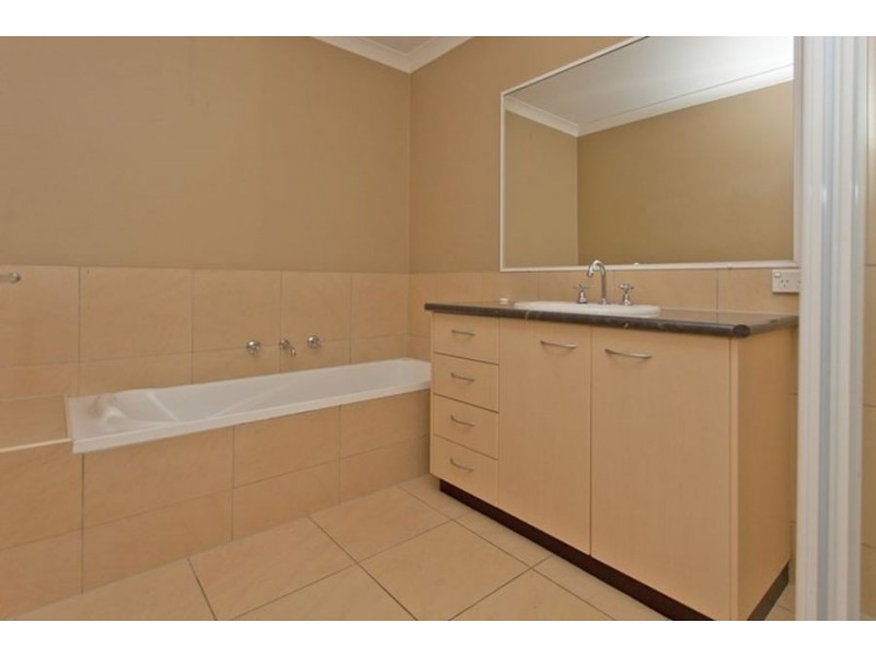 1. 2, 3/62 Wigg Street, Wodonga VIC 3690