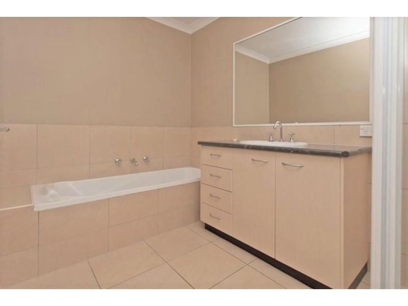 3/62 Wigg Street, Wodonga VIC 3690