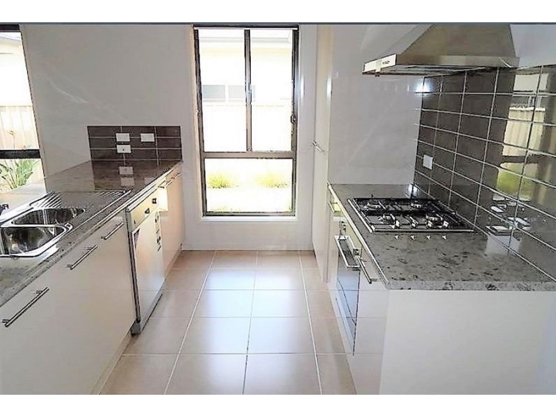 38 Victoria Cross Parade, Wodonga VIC 3690