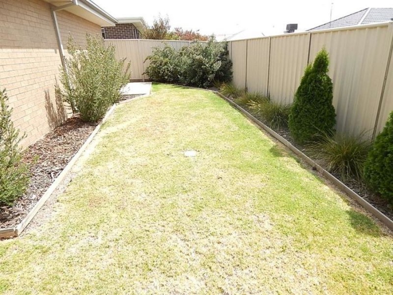 38 Victoria Cross Parade, Wodonga VIC 3690