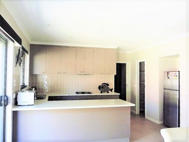 4/378 Cambourne Street, Lavington NSW 2641