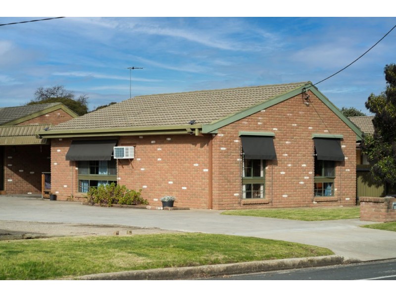 1/398 Kotthoff Street, Lavington NSW 2641