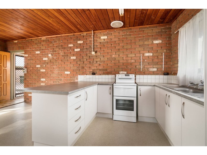 1/398 Kotthoff Street, Lavington NSW 2641