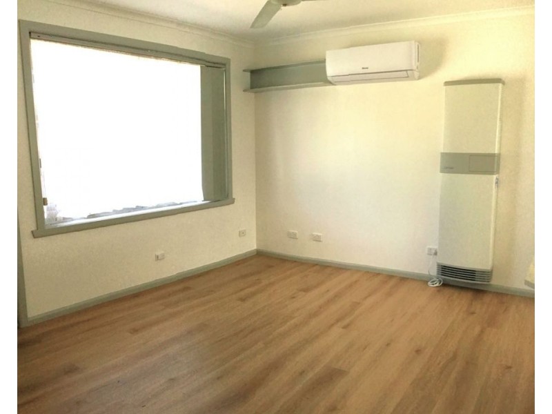 3/423 Griffith Road, Lavington NSW 2641