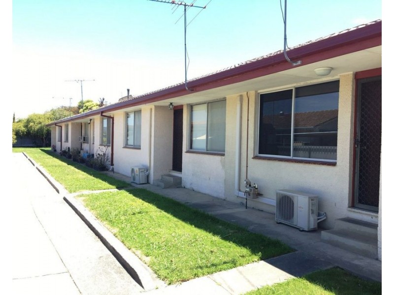 3/423 Griffith Road, Lavington NSW 2641