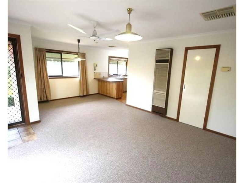 1 537 Prune Street, Lavington NSW 2641