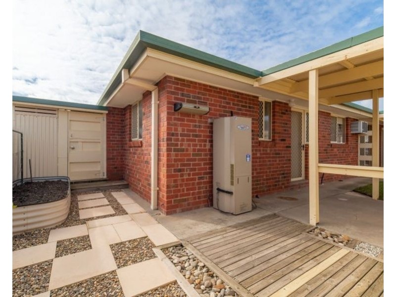 2/9 Rachel Court, Lavington NSW 2641
