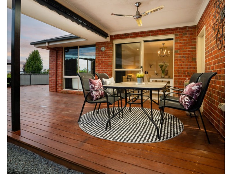 6 Laffy Mews, Glenroy NSW 2640