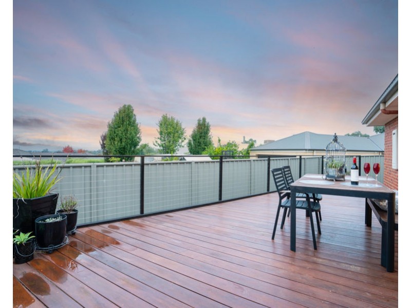 6 Laffy Mews, Glenroy NSW 2640