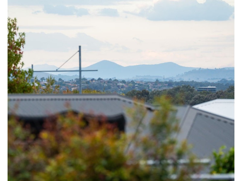 6 Laffy Mews, Glenroy NSW 2640