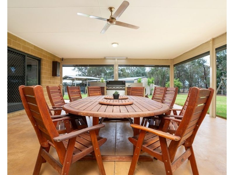 16 Chervil Place, Baranduda VIC 3691