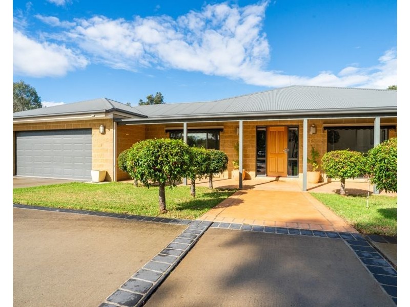 16 Chervil Place, Baranduda VIC 3691