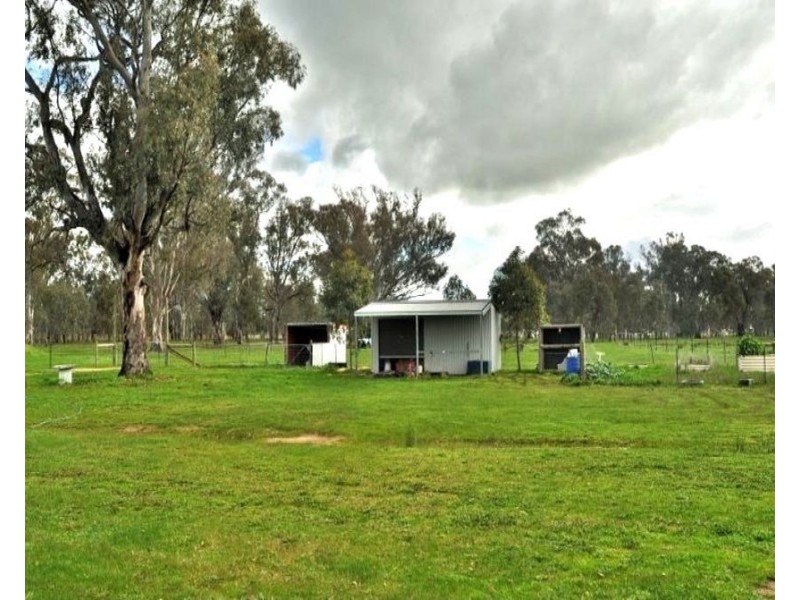 63 Rangeview Drive, Jindera NSW 2642