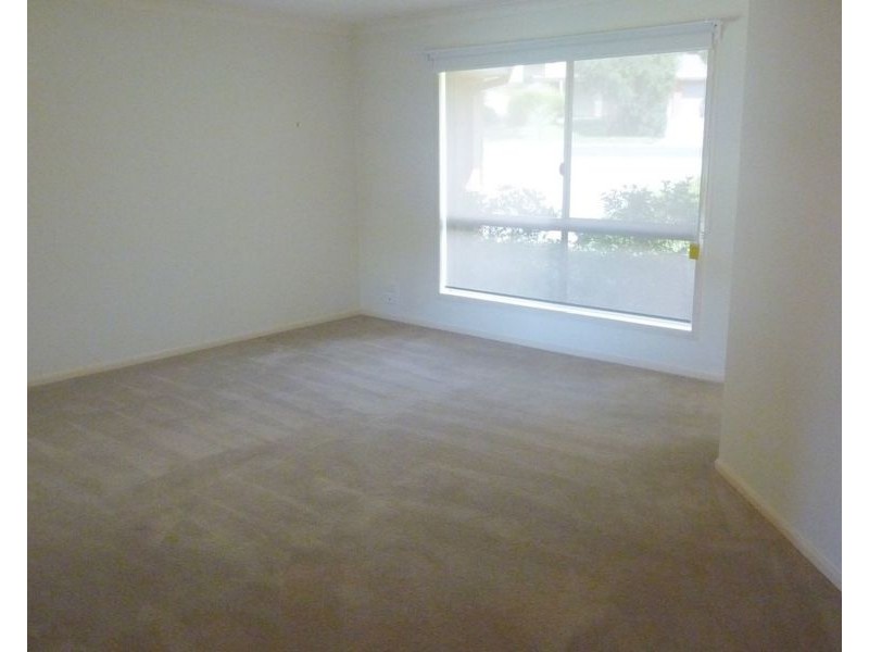 8 Hogan Court, West Wodonga VIC 3690