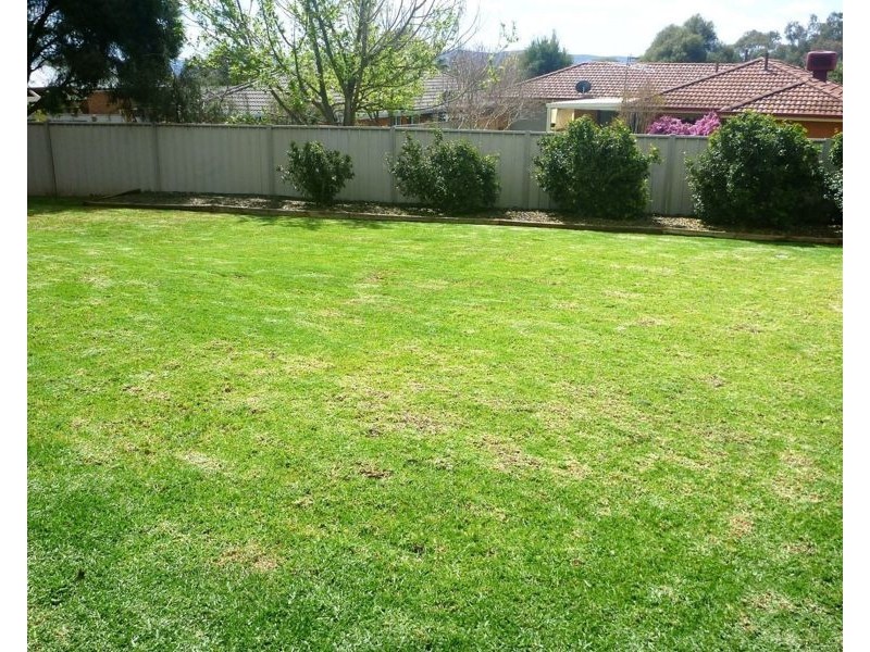 8 Hogan Court, West Wodonga VIC 3690