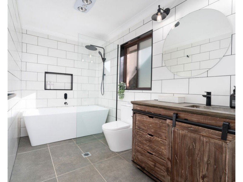 99 Lindner Street, Jindera NSW 2642