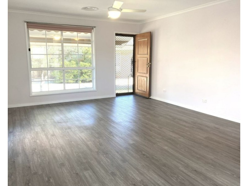 6/615 Prune Street, Lavington NSW 2641