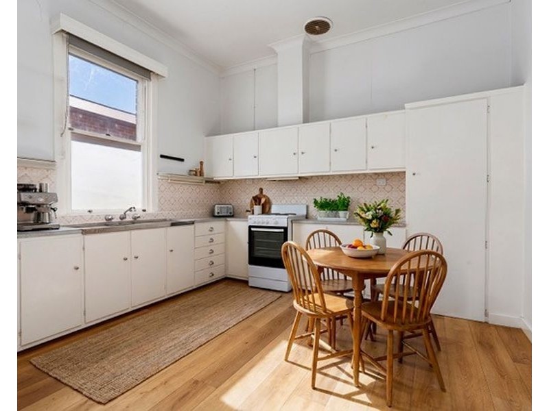 717 Young Street, Albury NSW 2640