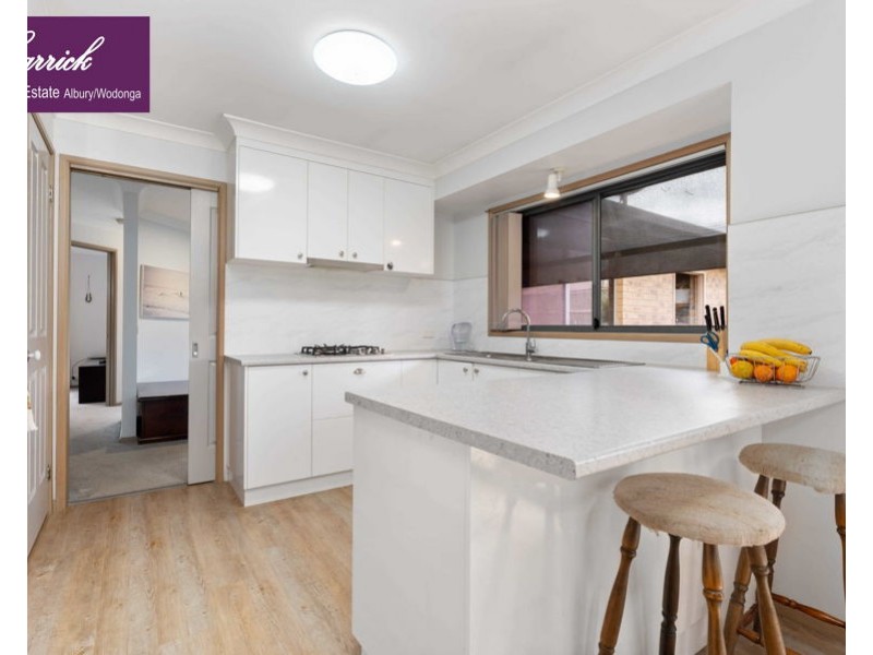 21 Berberick Court, Thurgoona NSW 2640