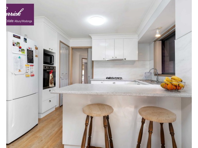 21 Berberick Court, Thurgoona NSW 2640