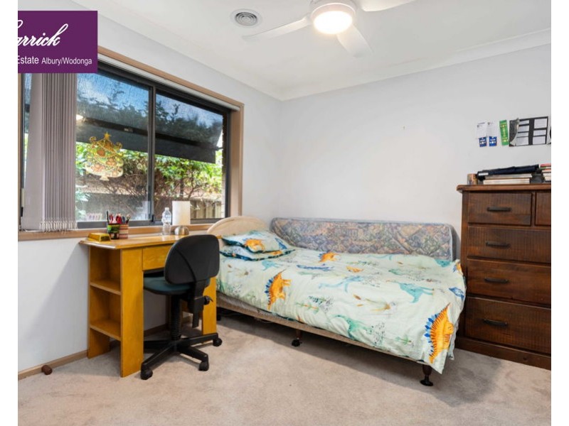 21 Berberick Court, Thurgoona NSW 2640