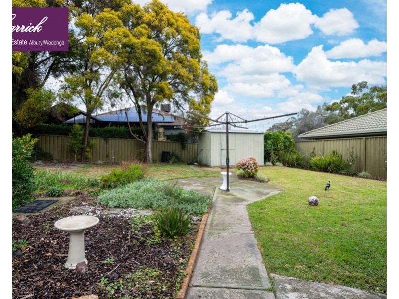 21 Berberick Court, Thurgoona NSW 2640