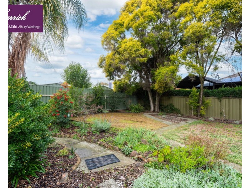 21 Berberick Court, Thurgoona NSW 2640