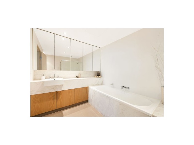E102 1-3 Eton Rd,, Lindfield NSW 2070